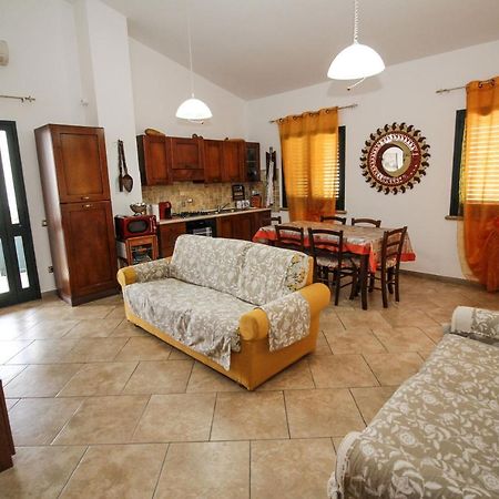 דירות SantʼAntìoco Casa Di Fabia מראה חיצוני תמונה