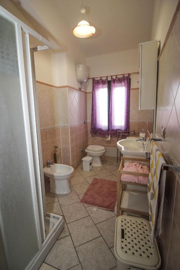 דירות SantʼAntìoco Casa Di Fabia מראה חיצוני תמונה